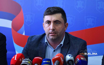 Petrović u panici zbog mogućeg opoziva