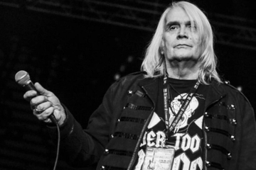 Emotivna scena iz Čačka na dan sahrane Bore Đorđevića (FOTO)