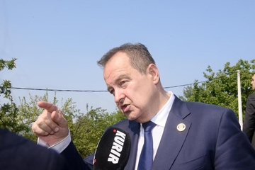 Dačić: Uhapsićemo sve pomagače ubice policajca