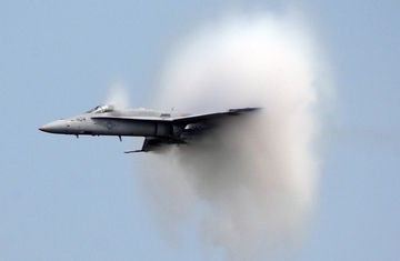 Sudarili se ruski borbeni avion i američki dron