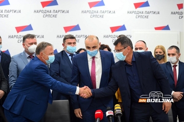 Dva poslanika pristupila Narodnoj partiji Srpske