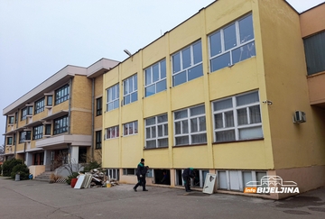 Završena adaptacija jedne od najstarijih bijeljinskih škola (FOTO)