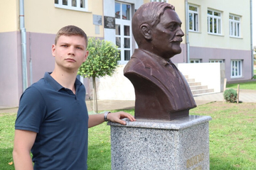 Andrej je prvi đak u Derventi koji završava dva razreda odjednom