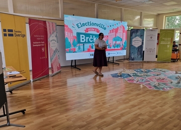 "Izborgrad" u Brčkom: Srednjoškolci kroz igru uče kako funkcionišu izbori i demokratija