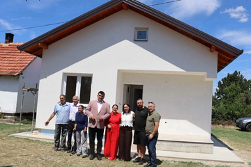 Humanost ujedinila zajednicu: Završena izgradnja kuće za porodicu Jevtić