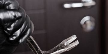 Lopovi kradu dok vlasnici kuća slave