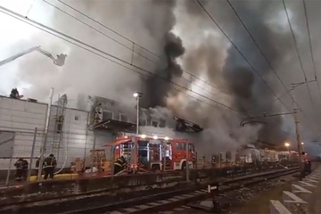 Dio Ljubljane u oblaku dima: Veliki požar, ljudima rečeno da ne izlaze