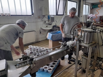 KUPCI U SEMBERIJI STRAHUJU DA ĆE PLATITI KRAJNJI CEH: Poskupljenja ugrožavaju prehrambenu industriju