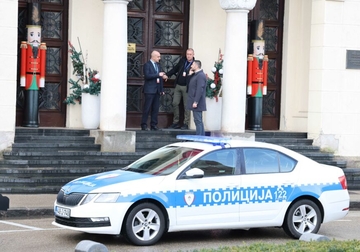 Je li ovo još jedan POLITIČKI CIRKUS: Stanivuković ostao u SVOM KABINETU, optužio Ninkovića i Đajića da su dojavili da je postavljena bomba u Gradskoj upravi