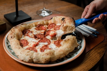 U petak veliko otvaranje picerije “Monarh” u Bijeljini: Sastojci stižu iz Italije, dolazi i specijalni gost