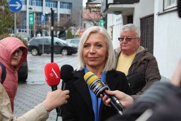 Savjet MZ Centar: Dijelovi fasada padaju, bezbjednost građana ugrožena (FOTO)