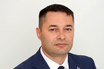 DEMOS ostaje bez poslanika, prelazi u SNSD