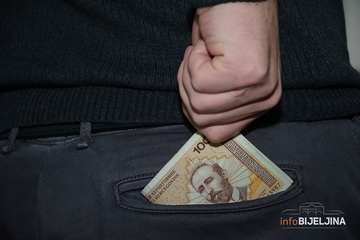 Osimnjičeni da su oštetili banku za oko pola miliona KM