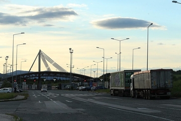 PONOVO OTVOREN PRELAZ IZAČIĆ Saobraćaj bio obustavljen zbog pada sistema u Hrvatskoj