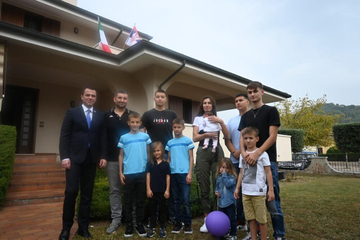 Milićevići najbogatiji par u srpskoj dijaspori: Imaju čak devetoro djece