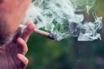 U Amsterdamu zabranjuju konzumiranje marihuane: Evo kada se očekuje početak zabrane
