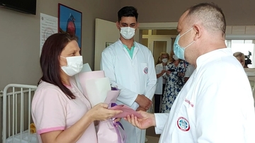 “NEMA VEĆEG BOGATSTVA” U porodicu Simić iz Velike Obarske stigla 11. beba (FOTO)