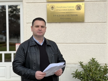 Mitrović: Petrović za svoj nerad krivi sve druge