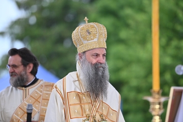 Patrijarh Porfirije služi opijelo Ratku Mladiću