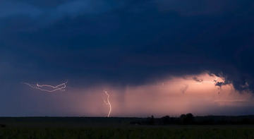 Nevrijeme iz komšiluka stiže i u Srpsku u narednim satima: Oglasili se meteorolozi