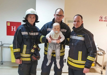Bijeljina: Bebi se zaglavila ruka, intervenisali vatrogasci