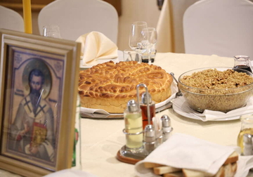 Mnogi Srbi pogrešno prenose krsnu slavu: Evo kako se pravilno prenosi sa oca na sina po pravoslavlju