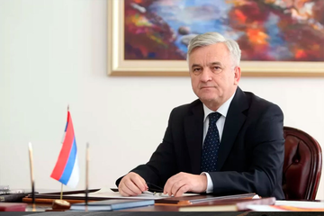 Čubrilović: DEMOS nezadovoljan saradnjom sa SNSD-om, traže sastanak