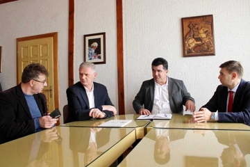 Lopare prve uvele „e-Maticu“: Građani i dijaspora sada mogu naručiti dokumenta online