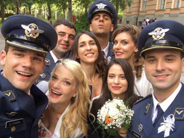 Glumica iz "Vojne akademije" stala na „ludi kamen“ (FOTO)