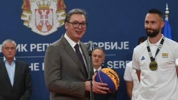 VUČIĆ SA BASKETAŠIMA: Za zlato na OI svakom po 200.000 evra (VIDEO)