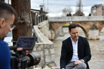 PEĐA JOVANOVIĆ POSVETIO PJESMU HALIDU BEŠLIĆU: "Ovo je najmanje što je jedna takva ljudska gromada zaslužila“