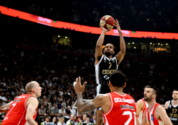 Partizan suspendovan: Panter traži pare