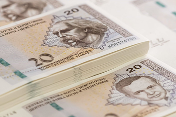 Prevaren za 25.000 KM koje je uplatio za željeznu konstrukciju