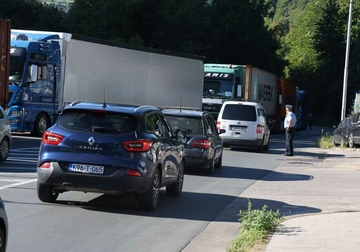 Drama u Doboju: Kamion udario jednu osobu TOKOM PROTESTA prevoznika