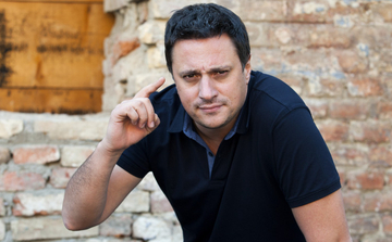 Ovo je mlađi brat Andrije Miloševića: Kažu da liče, a evo čime se on bavi