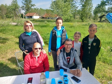 Prvi maj u Amajlijama: Rijetki ranoranioci, na meniju od kotlića do jagnjetine (FOTO)