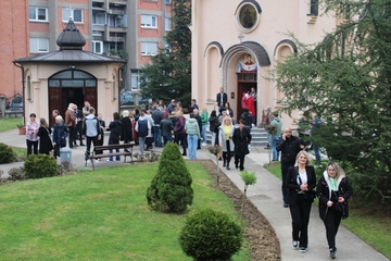 Lopare proslavile Pokrov Presvete Bogorodice: Liturgija, litija i molitva za narod Majevice