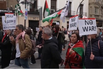 Stotine ljudi protestovalo u Madridu protiv sukoba na Bliskom istoku, uzvikivali protiv Trumpa i Netanyahua