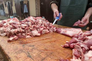 Svinjokolj će biti nikada skuplji