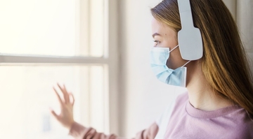 SZO: Pandemija pogoršala mentalno zdravlje ljudi