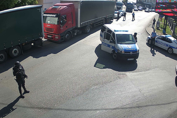 Duge cijevi na graničnom prelazu Gradiška