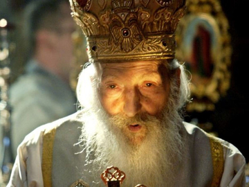 Na današnji dan je preminuo patrijarh Pavle: Ljudi su čekali u kilometarskim redovima da se oproste od njega