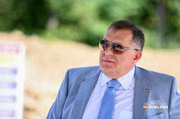 Dodik se vratio u Republiku Srpsku