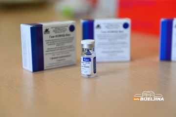 Brnabić: U narednom periodu još 10.000 vakcina za Srpsku