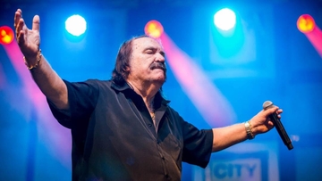 Mišo Kovač ostaje u bolnici, ima upalu pluća