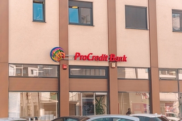 ProCredit i Investiciono-razvojna banka RS: Kreditna linija s fiksnom kamatom do 12 godina za mikro, mala i srednja preduzeća