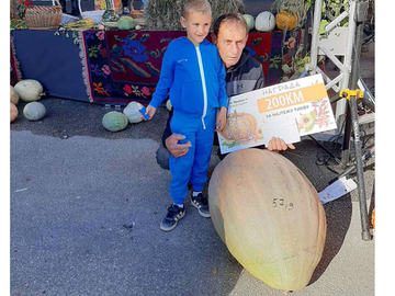 Tikva teža od unučadi! Milanko iz Foče pobijedio na „Danima tikve“ u Istočnom Sarajevu