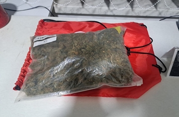 Hapšenje u Zvorniku: U torbi pronađeno više od 386 grama materije nalik marihuani