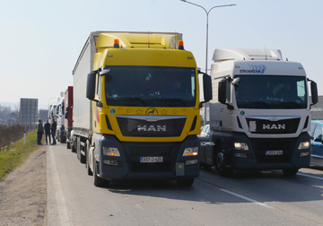 MUP ZHK zabranio proteste prevoznika: Blokada graničnih prelaza proglašena nezakonitom