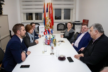 Ministar prosvjete i kulture Republike Srpske Željka Stojičić posjetila Zajednicu srpskih klubova u Beču (FOTO)